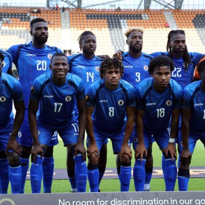Os onze titulares do Haiti posam antes de uma partida da fase de grupos na Copa Ouro 2025
19 de junho de 2025 Troy Taormina-Imagn Images