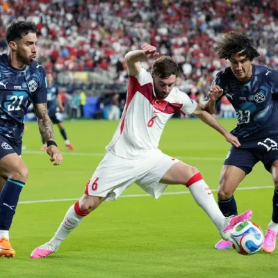 Soccer Football - FIFA World Cup 2026 - Group D - Turkey v Paraguay - San Francisco Bay Area Stadium, Santa Clara, California, U.S. - June 19, 2026
Turkey's Orkun Kokcu in action with Paraguay's Gabriel Avalos and Jose Canale IMAGN IMAGES via Reuters/Darren Yamashita