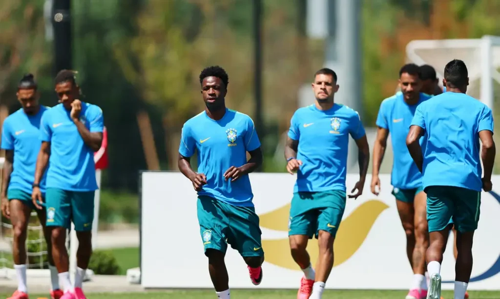 Soccer Football - FIFA World Cup 2026 - Brazil Training - Columbia Park Training Facility, Morristown, New Jersey, U.S. - June 12, 2026 Brazil's Vinicius Junior and teammates during training IMAGN IMAGES via Reuters/Caean Couto