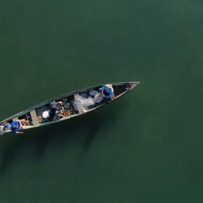 Imperatriz (MA), 13/10/2025 – Vista de pescadores em atividade nas águas do Rio Tocantins. Foto: Fernando Frazão/Agência Brasil