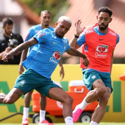 Soccer Football - FIFA World Cup 2026 - Brazil Training - Granja Comary, Teresopolis, Brazil - May 28, 2026 Brazil's Wesley Franca and Matheus Cunha during training REUTERS/Pilar Olivares