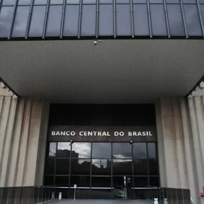 Edifício-sede do Banco Central no Setor Bancário Norte, em lote doado pela Prefeitura de Brasília, em outubro de 1967