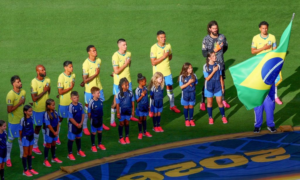 Soccer Football - FIFA World Cup 2026 - Group C - Brazil v Morocco - New York/New Jersey Stadium, East Rutherford, New Jersey, U.S. - June 13, 2026
Brazil players line up during the national anthem before the match REUTERS/Mike Segar