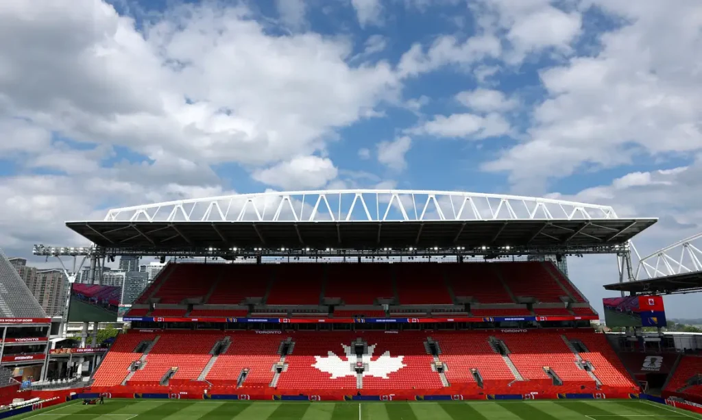 Soccer Football - FIFA World Cup 2026 - Group B - Canada v Bosnia and Herzegovina - Preview - Toronto Stadium, Toronto, Canada - June 10, 2026 General view inside the stadium ahead of the match REUTERS/Bernadett Szabo