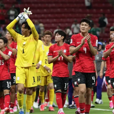 Jogadores da Coreia do Sul celebram vitória sobre República Tcheca
11 de junho de 2026 REUTERS/Amanda Perobelli