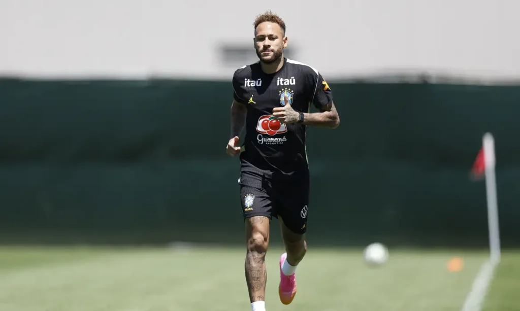 Neymar participa de primeiro treino com seleção brasileira em Nova Jersey após a convocação para a Copa do Mundo - em 16/06/2026