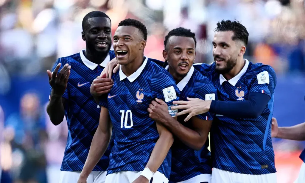 Soccer Football - FIFA World Cup 2026 - Group I - France v Senegal - New York/New Jersey Stadium, East Rutherford, New Jersey, U.S. - June 16, 2026 France's Kylian Mbappe celebrates scoring their third goal with Dayot Upamecano, Jules Kounde and Rayan Cherki REUTERS/Dylan Martinez     TPX IMAGES OF THE DAY