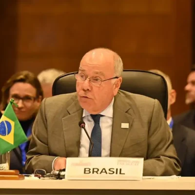 Assunção, 29/06/2026 - Em discurso na  68ª Reunião do Conselho do Mercado Comum (CMC), em Assunção, o Ministro Mauro Vieira ressaltou os múltiplos avanços nas negociações extrarregionais do Mercosul, mas indicou preocupação com ações que criam dificuldades para a atuação coesa do bloco. Foto: MRE/Divulgação