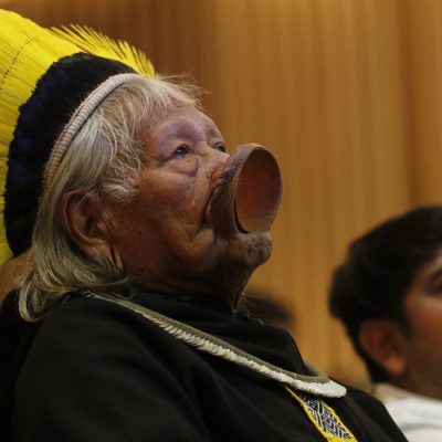 Rio de Janeiro (RJ) 06/06/2024 – O cacique Raoni Metuktire, líder indígena da etnia caiapó, participa da Semana do Meio Ambiente, no Museu do Amanhã. Foto: Fernando Frazão/Agência Brasil