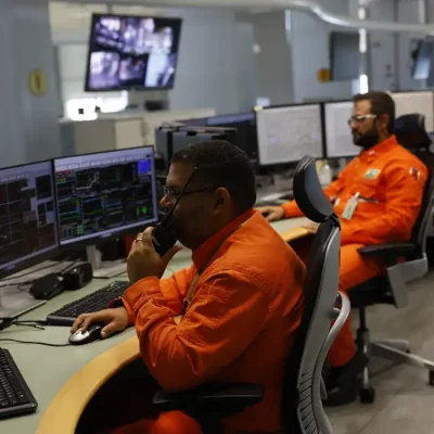 Ipojuca (PE) 01/11/2024 – Sala de controle da Refinaria Abreu e Lima (RNEST), da Petrobras. Foto: Fernando Frazão/Agência Brasil