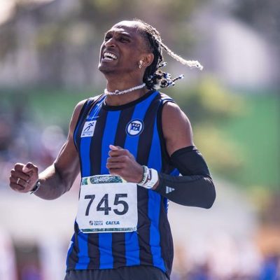 Alison dos Santos fatura segundo ouro no Troféu Brasil, desta vez nos 400m com barreiras, com tempo de 46s29 , me6lhor marca do ano o mundo - em 26/07/202