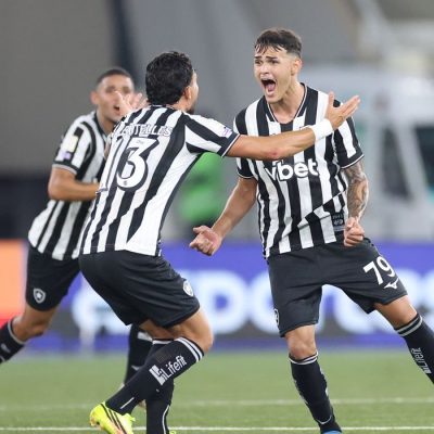 Lucas Emanuel BOTAFOGO x Santos pelo Campeonato Brasileiro no Estadio Nilton Santos, 16 de Julho de 2026, Rio de Janeiro, RJ, Brasil. Foto: Vitor Silva/Botafogo.
Imagem protegida pela Lei do Direito Autoral Nº 9.610, DE 19 DE FEVEREIRO DE 1998. Sendo proibido qualquer uso comercial, remunerado e manipulacao/alteracao da obra.