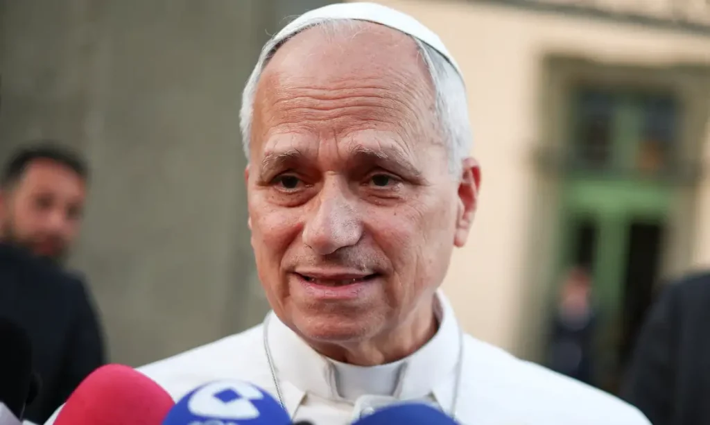 Papa Leão 14 deixa a residência papal em Castel Gandolfo para retornar ao Vaticano
16 de junho de 2026 REUTERS/Guglielmo Mangiapane