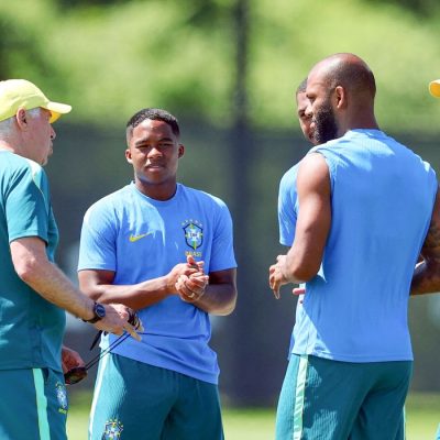 Soccer Football - FIFA World Cup 2026 - Brazil Training - Columbia Park Training Facility, Morristown, New Jersey, U.S. - July 4, 2026
Brazil coach Carlo Ancelotti speaks to players during training IMAGN IMAGES via Reuters/Vincent Carchietta