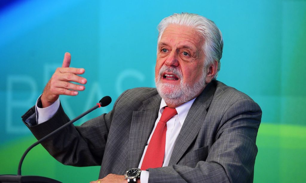Brasília - O ministro da Casa Civil, Jaques Wagner, durante coletiva após reunião de coordenação política com a presidente Dilma Rousseff, no Palácio do Planalto (Wilson Dias/Agência Brasil)