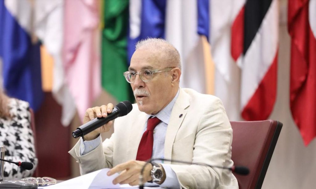 Brasília (DF), 03/07/2026 – Conselheiro Relator, Prudente José Silveira Mello.
Foto: Sindicato dos Metalúrgicos