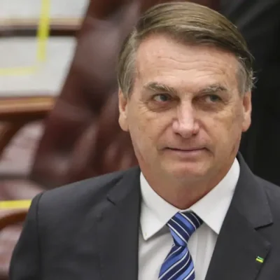 O presidente da República, Jair Bolsonaro,participa de cerimônia de posse dos desembargadores Messod Azulay Neto e Paulo Sérgio Domingues, como ministros do Superior Tribunal de Justiça (STJ).