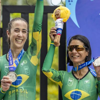 02.07.26 - JERUSA GEBER E A PILOTA MARCELLA TOLDI - Jogos Para-Sulamericanos Valledupar 2026. Provas de Ciclismo em Codazzi, Colômbia. Foto: Alessandra Cabral/CPB