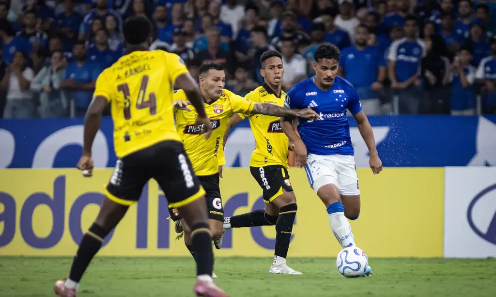 Rio de Janeiro (RJ), 07/07/2026 – Com foco no meio, saiba quem pode defender o Brasil na próxima Copa.
Foto: Gustavo Aleixo/Cruzeiro