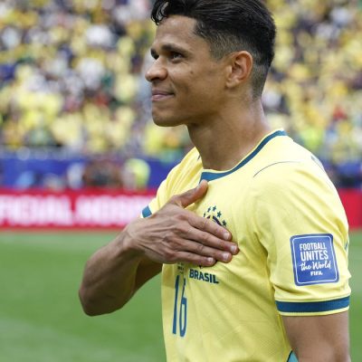 Jogador Douglas Santos, da seleção brasileira de futebol. Foto: Rafael Ribeiro/CBF