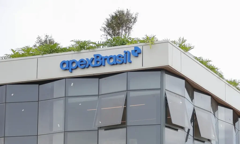 Brasília, (DF), 15/12/2025 – Presidente Luiz Inácio Lula da Silva participa da inauguração da nova sede da ApexBrasil e ato alusivo à abertura de 500 novos mercados para a exportação de produtos agropecuários.
Foto: Fabio Rodrigues-Pozzebom/ Agência Brasil