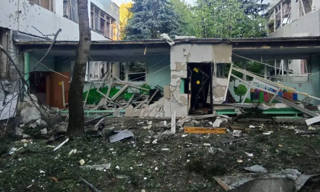 A damaged building of a kindergarten following a Ukrainian drone attack, according to regional authorities, in the course of the Russia-Ukraine conflict, in the town of Elektrostal, Moscow region, Russia, in this handout image released on July 18, 2026. Governor of Moscow region Andrei Vorobyov/Handout via REUTERS  ATTENTION EDITORS - THIS IMAGE WAS PROVIDED BY A THIRD PARTY. NO RESALES. NO ARCHIVES. MANDATORY CREDIT. BEST QUALITY AVAILABLE