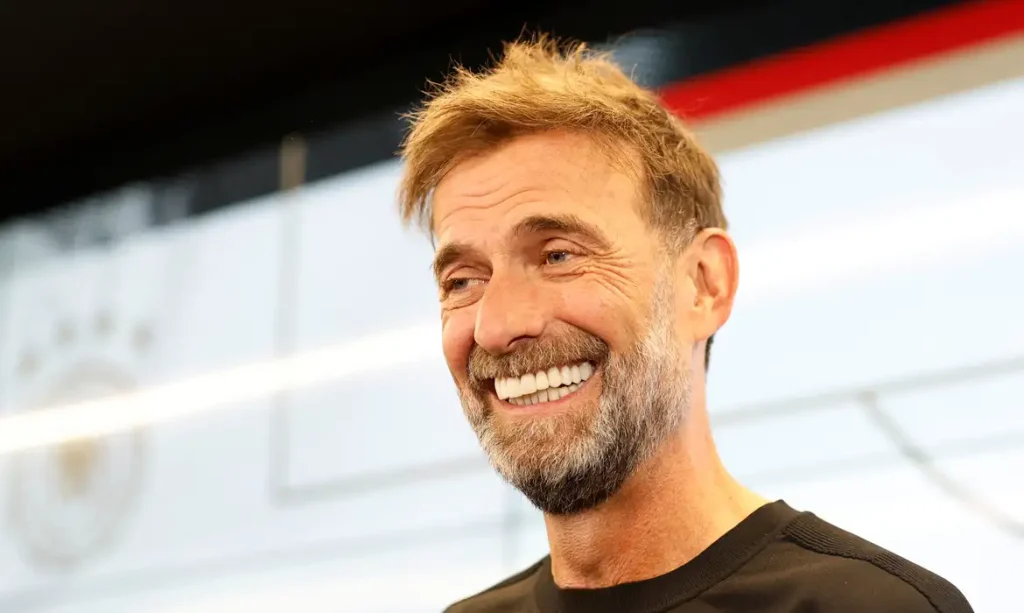 Novo técnico da seleção da Alemanha, Juergen Klopp, durante entrevista coletiva em Frankfurt
24 de julho de 2026 REUTERS/Heiko Becker