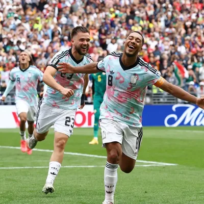 O belga Youri Tielemans comemora o terceiro gol da equipe
1º de julho de 2026 REUTERS/Agustin Marcarian