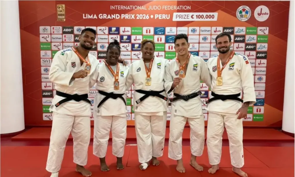 Brasil lidera quadro de medalhas do Grand  Prix de judô em Lima, com cinco ouros, uma prata e cinco bronzes - em 16/08/2026