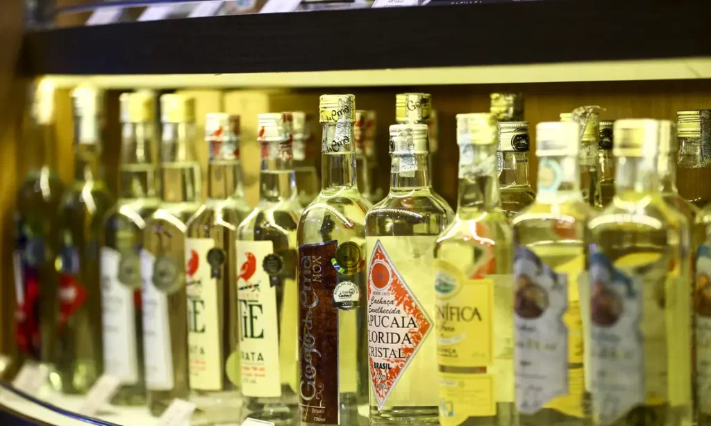 Dia Nacional da Cachaça é comemorado no dia 13 de agosto.