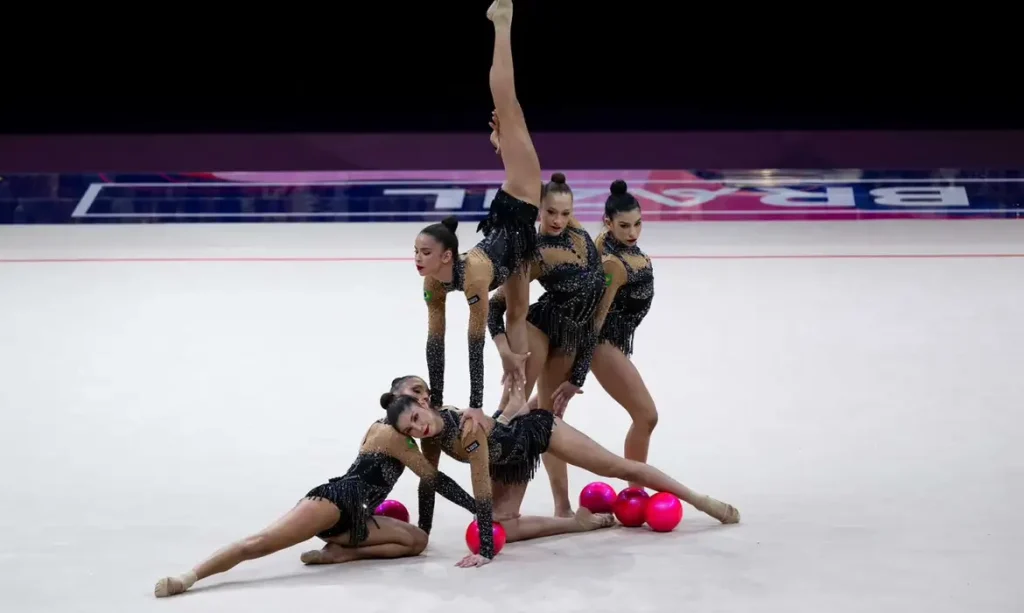 Ginástica rítmica: Brasil é bronze no Mundial e garante vaga olímpica. Foto: MeloGym/CBG