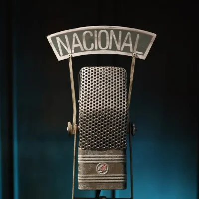Série que celebra 90 anos da Rádio Nacional destaca sofrência antes do streaming. Foto: Divulgação