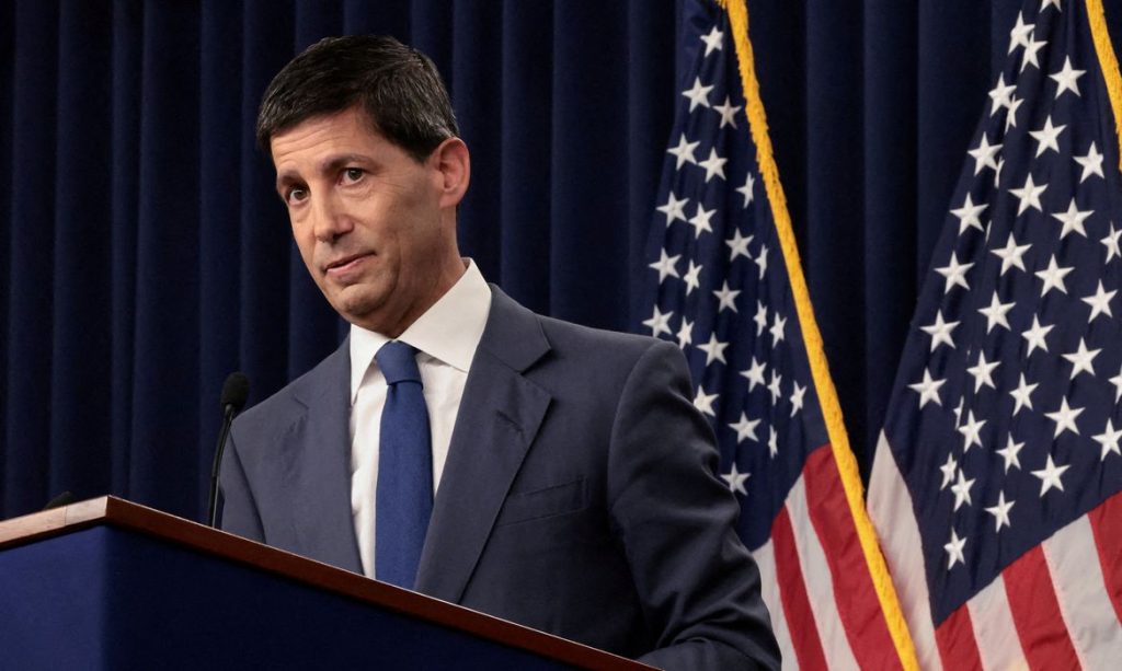 FILE PHOTO: U.S. Federal Reserve Chairman Kevin Warsh holds a press conference at the Federal Reserve, in Washington, D.C., U.S. July 29, 2026. REUTERS/Evelyn Hockstein/File Photo