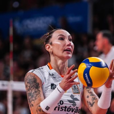 Osasco apoia Tifanny após mudança que veta trans no vôlei feminino. Foto: Osasco - @carol__fotografia