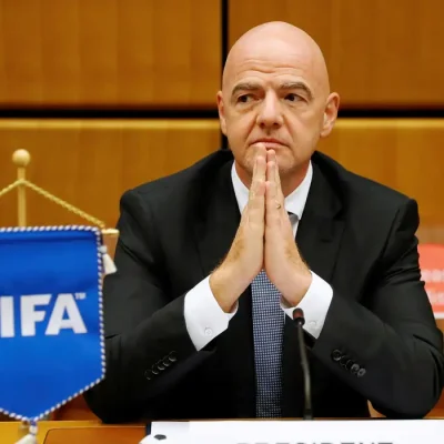 .Gianni Infantino, presidente da Fifa, testa positivo para covid-19