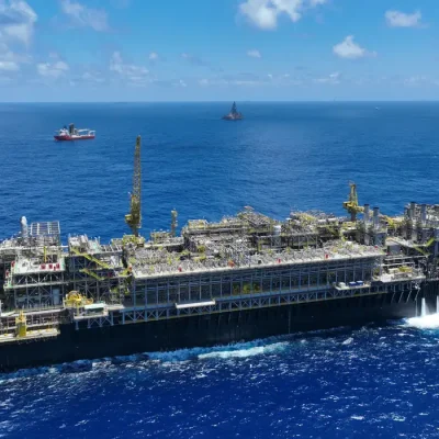 Santos (SP), 02/01/2026 - A Petrobras inicia produção de petróleo do navio-plataforma P-78, no campo de Búzios, no pré-sal da Bacia de Santos. Búzios 6 (P-78) possui capacidade de produzir 180 mil barris de óleo e 7,2 milhões de m³ de gás diários. Foto: Petrobras/Divulgação