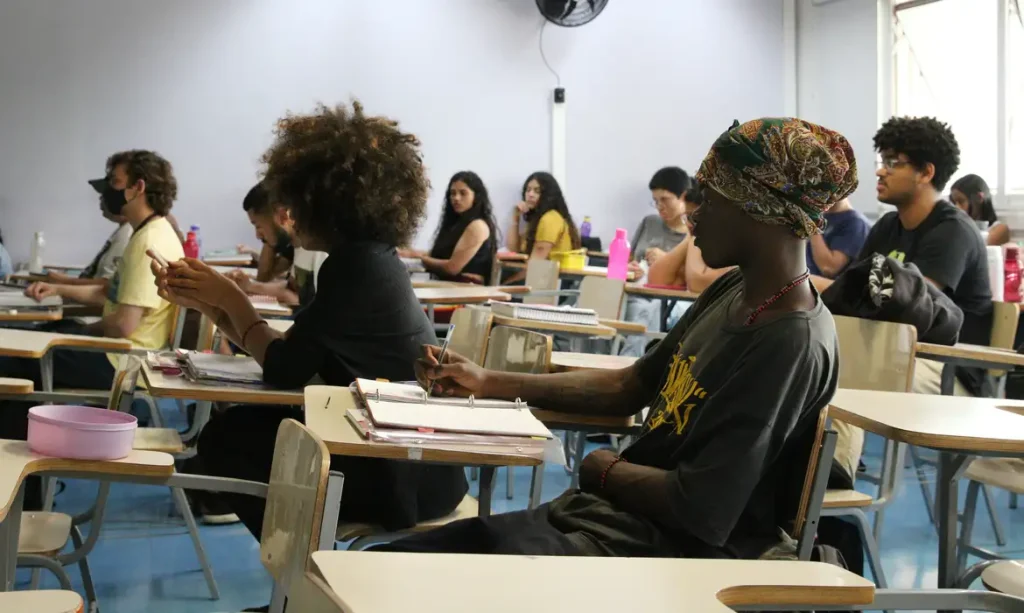 Cursinho preparatório para o vestibular da Universidade de São Paulo - USP Leste.
Foto: Rovena Rosa/Agência Brasil/Arquivo