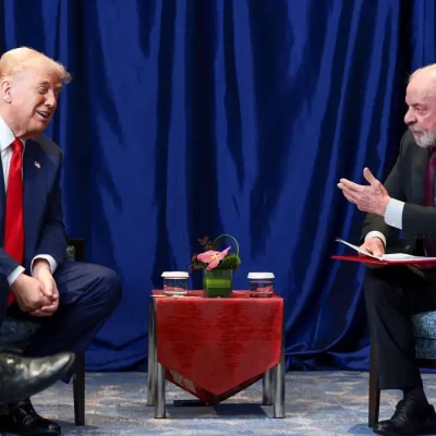 Lula e Trump se reúnem em Kuala Lumpur, na Malásia
26 de outubro de 2025
REUTERS/Evelyn Hockstein