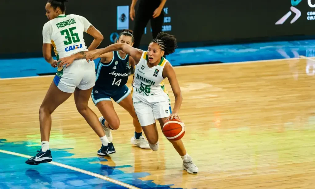 Seleçao brasileira feminina derrota a Argentina e vai às semifinais do qualificatório para o Pré-Olímpico - em 20/08/2026