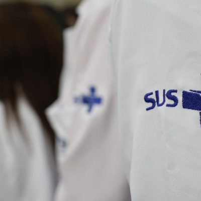 Rio de Janeiro (RJ), 24/04/2025 – Novos médicos do Programa Mais Médicos durante visita no Super Centro Carioca de Saúde, em Benfica. Foto: Fernando Frazão/Agência Brasil