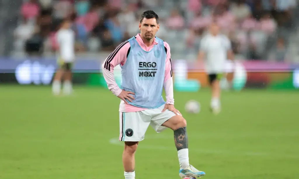 Lionel Messi antes da partida entre Inter Miami e Columbus Crew pela MLS
1º de agosto de 2026 Sam Navarro-Imagn Images