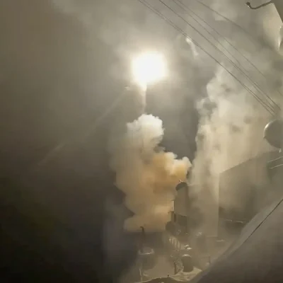 Captura de tela de vídeo mostra lançamento de míssil
1º de setembro de 2026  Comando Central dos EUA/Divulgação via REUTERS