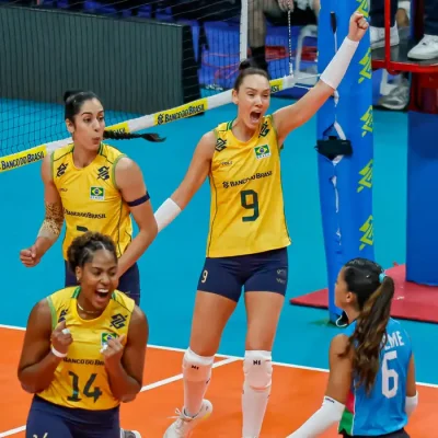 Seleção brasileira feminina derrota Argentina por 3 sets a 0, fatura título Sul-Americano e confirma vaga em LA 2028 - em 13/09/2026