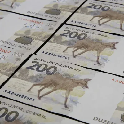 O Banco Central lança a nova nota de R$ 200,00 com a imagem do lobo-guará.