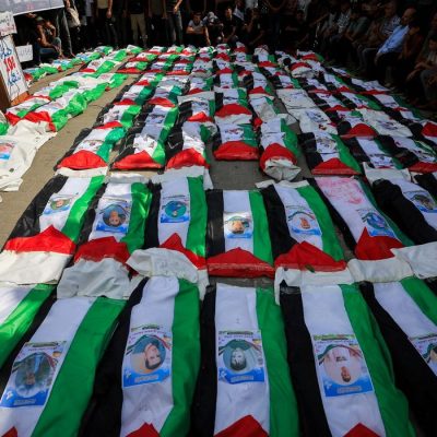 Mass funeral for members of the Irahem, Malaka, Qanbour, Balawi and Dahdouh families, who were killed in an Israeli strike in 2023 and whose remains were recovered from beneath the rubble, according to Gaza’s Civil Defense, in Gaza City, September 6, 2026. REUTERS/Dawoud Abu Alkas TPX IMAGES OF THE DAY