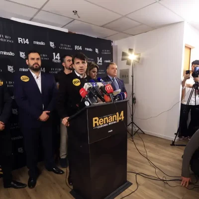 São Paulo (SP), 31/08/2026. - Candidato à Presidência da República, Renan Santos, fala durante coletiva de imprensa sobre sua suspensão da candidatura. Foto: Paulo Pinto/Agencia Brasil