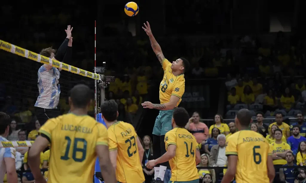 Rio de Janeiro (RJ), 20/09/2026 - Lance de jogo enrre Brasil e Argentina válido pelo Campeonato Sul-Americano Masculino de Vôlei. Foto: Maurício Val/Dhavid Normando/CBV