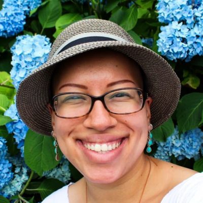 Brasília - DF - A alopecia areata é uma doença autoimune, caracterizada pelo ataque ao folículo piloso. A revisora de livros Beatriz Santos fala sobre a alopecia areata no instagram. Arquivo pessoal