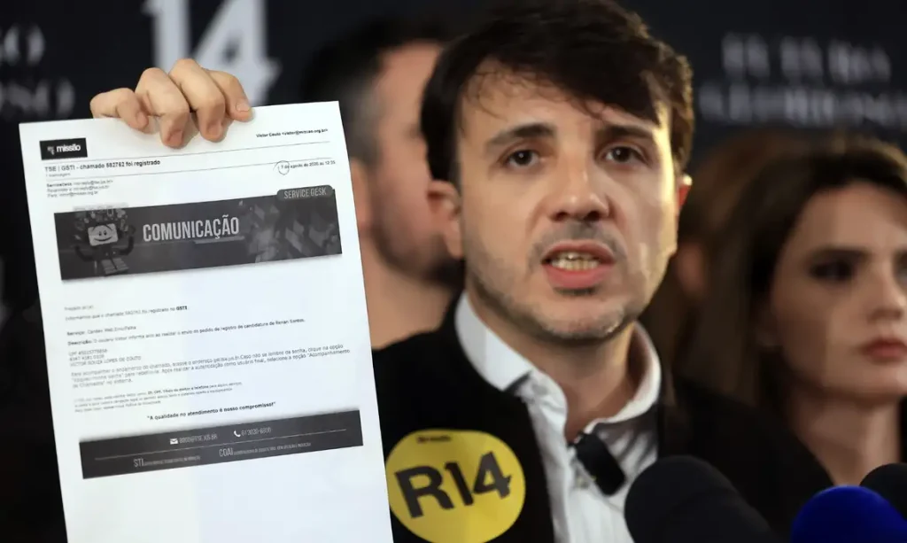São Paulo (SP), 31/08/2026. - Candidato à Presidência da República, Renan Santos, fala durante coletiva de imprensa sobre sua suspensão da candidatura. Foto: Paulo Pinto/Agencia Brasil